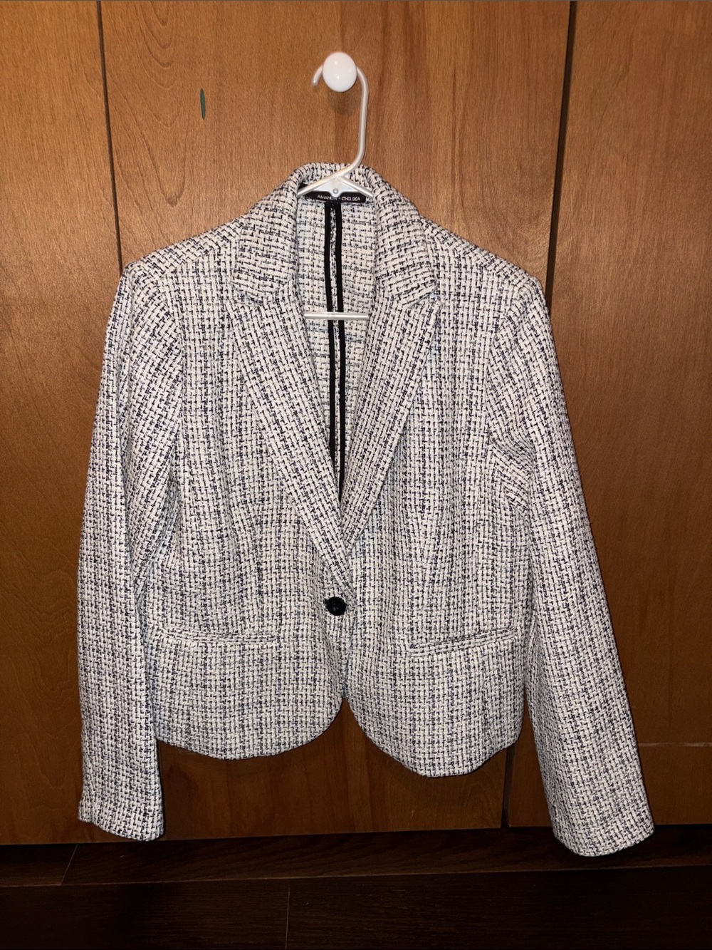 Women's Black and White Tweed Single-Button Blazer